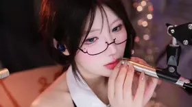 妮有柿_管麦舔耳_1