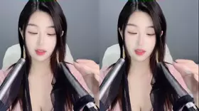 桃子baby_姐姐的丝袜弄你