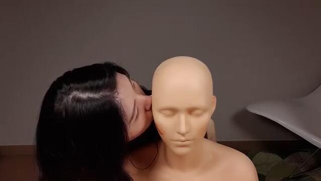 韩国小姐姐 人头麦舔耳亲吻