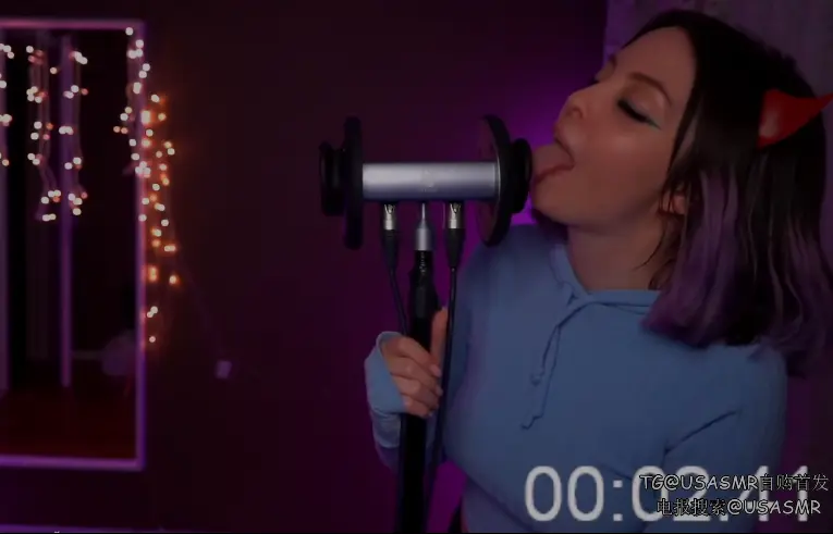 Moona_ASMR_5分钟舔耳