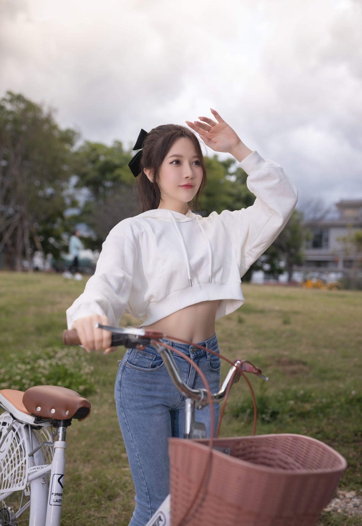 23001.鱼子酱Fish – 内购私拍 NO.013 牛仔情趣真空 [120P-705MB]