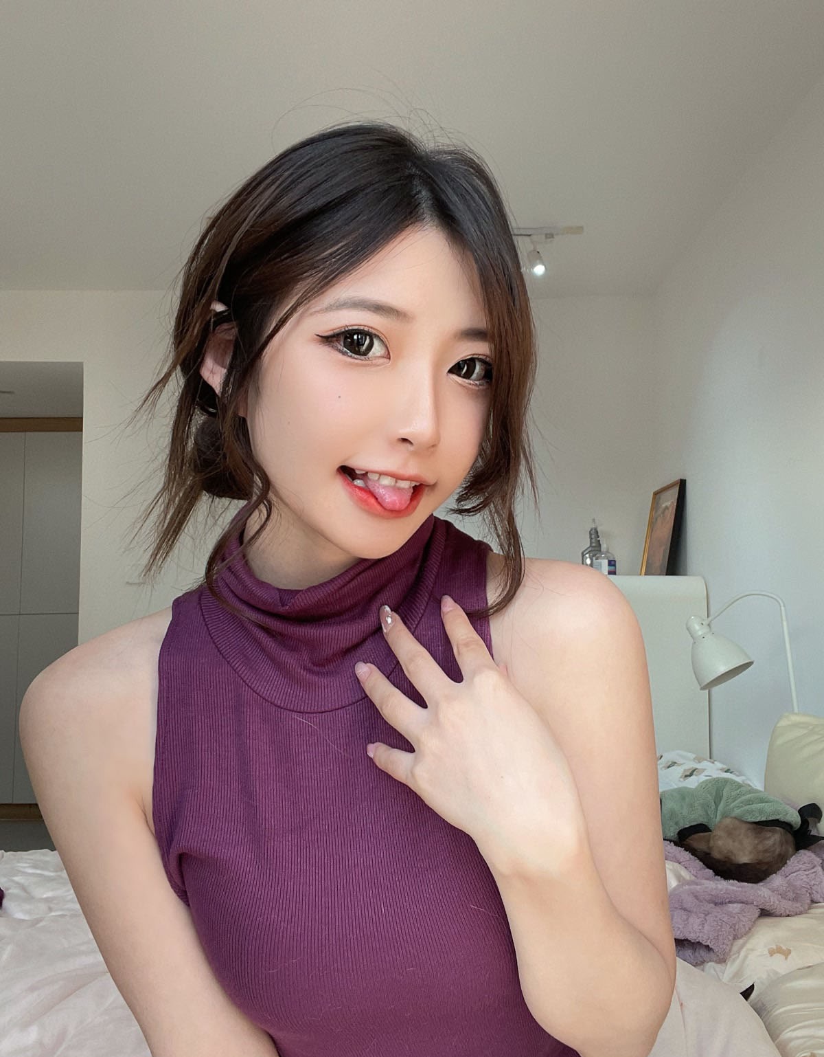 妮是老虎(陈妮妮UNI) – 微密圈系列套图&视频[98套-2024.9]