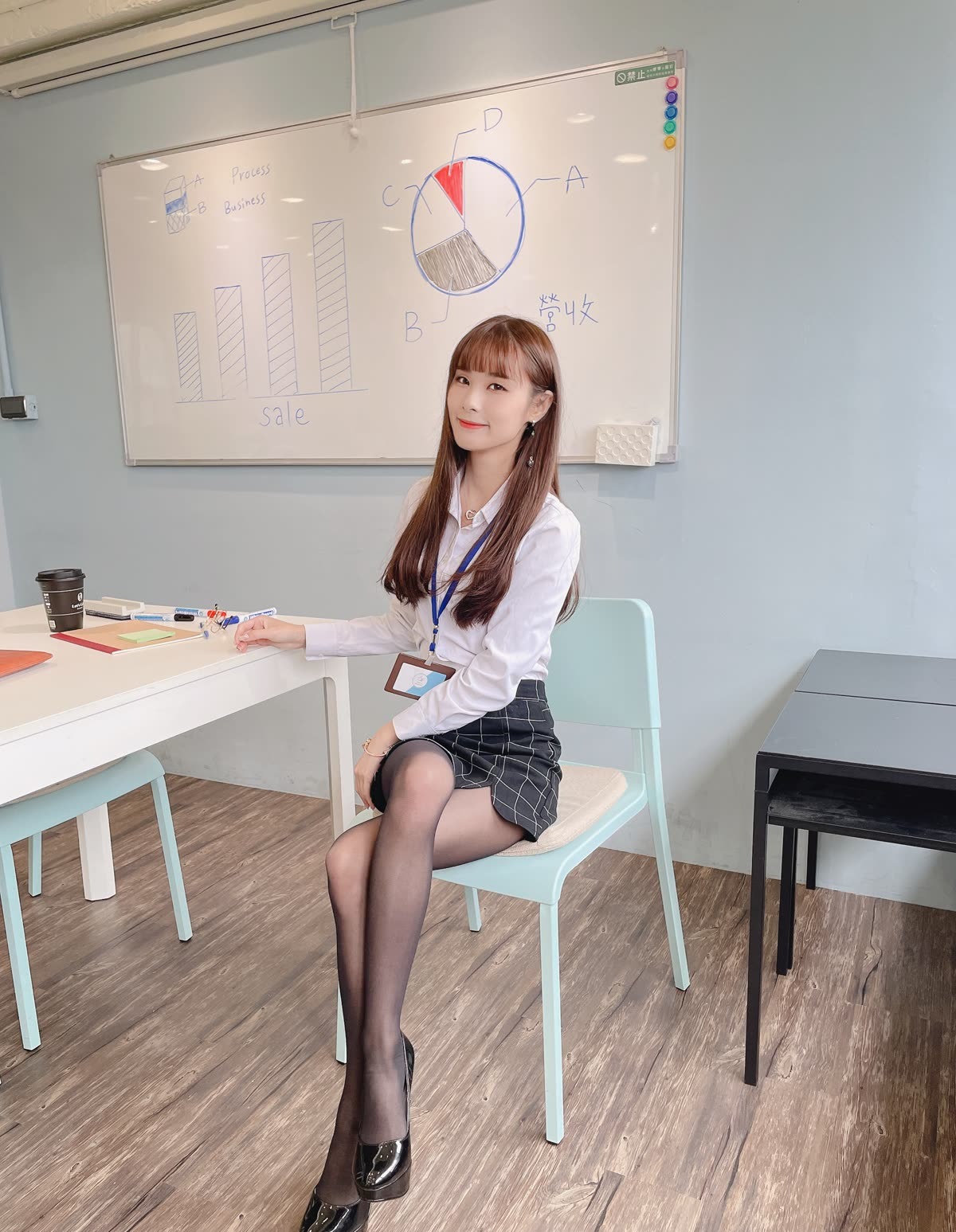 泥泥汝 – 全套无水印14期&视频[9.2G-2024.8新发]