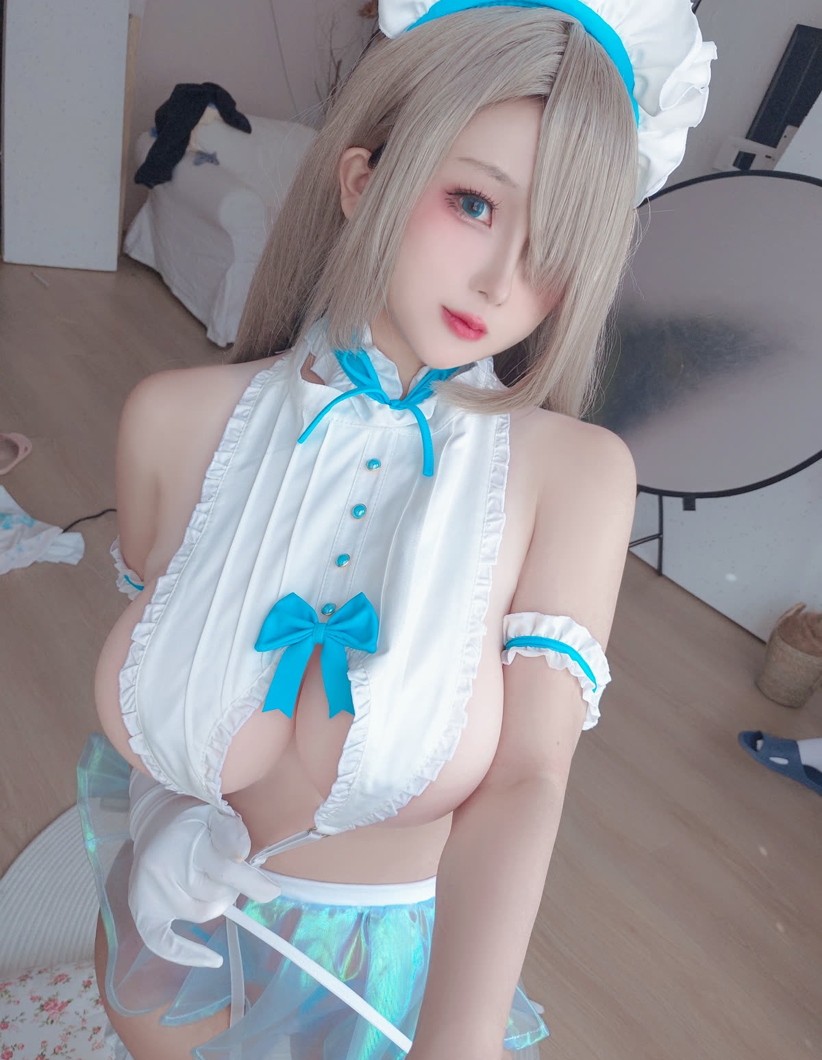 日奈娇 – 全套214期及随包视频[224.1G-2025.9]