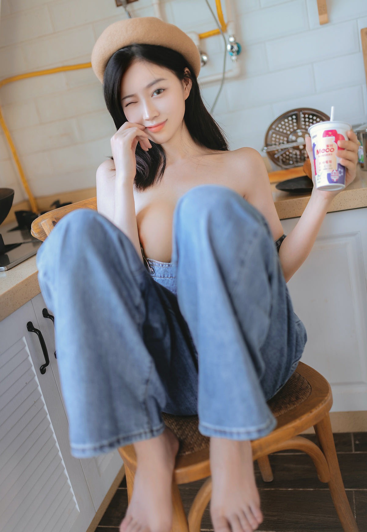 年年Nnian  – 全套126期&随包视频[37.8G-2025.9]