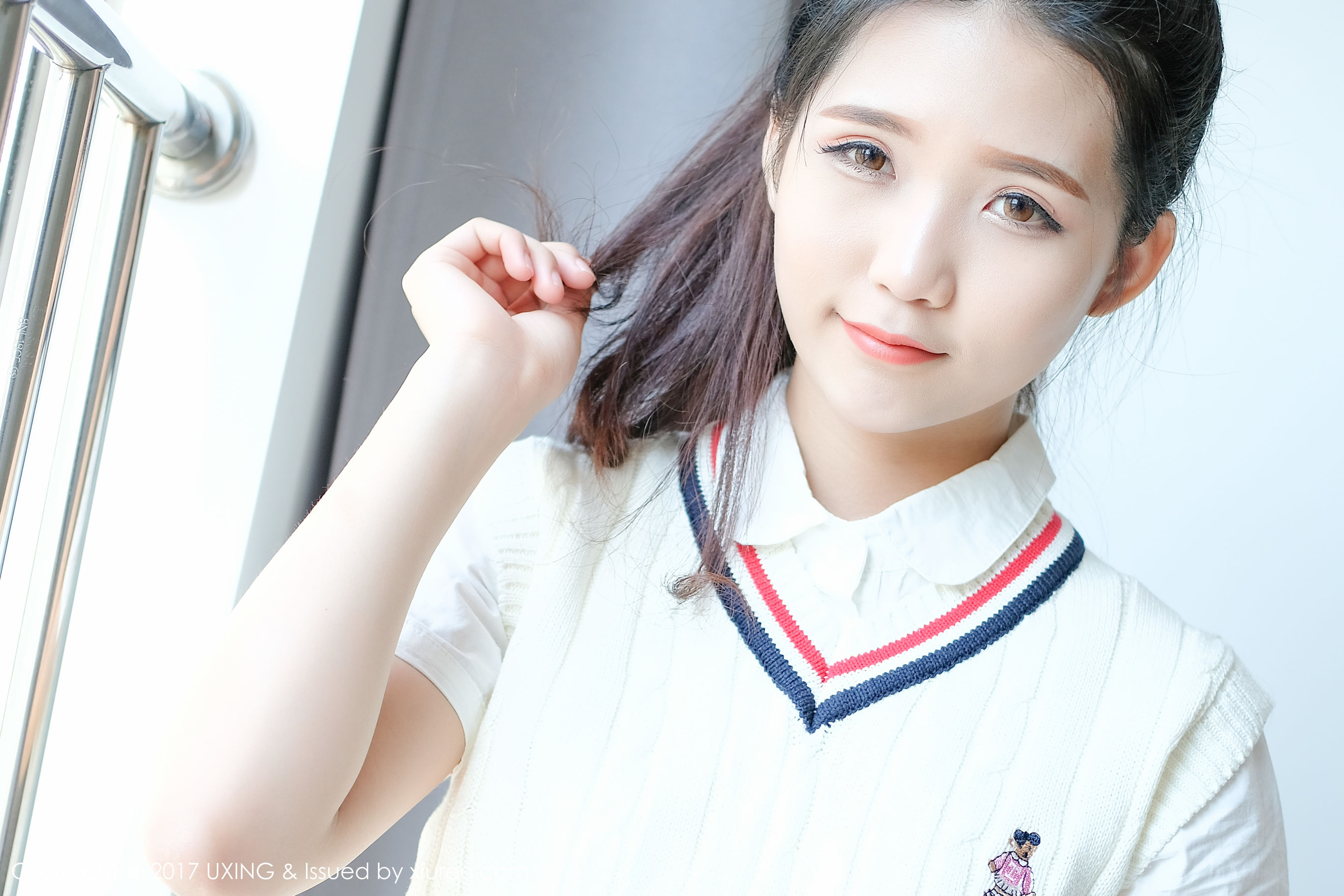 可爱的小叶子《校服软妹》 [优星馆UXING] VOL.056_第2张